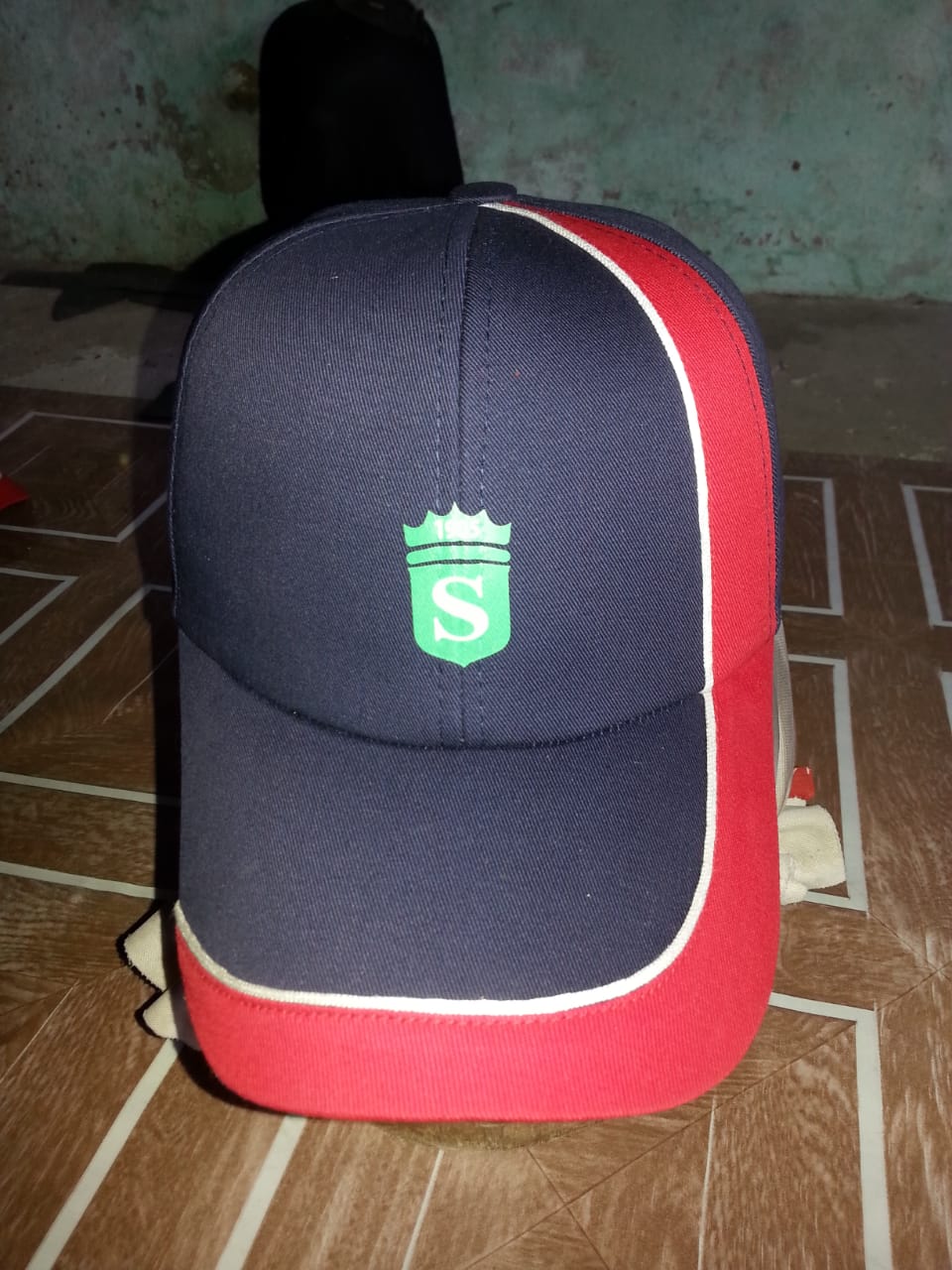 Cap